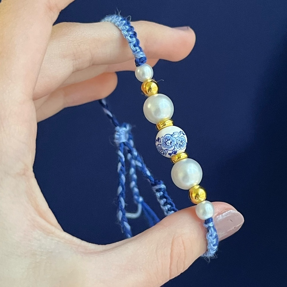 Handmade woven bracelet blue gold adjustable beaded - Picture 11 of 11
